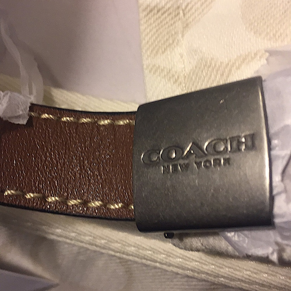 COACH - SIGNATURE HAT W/ “C” LOGO (NWT) - Picture 4 of 9